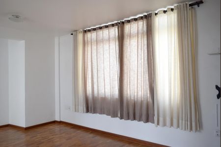 Apartamento à venda com 97m², 3 quartos e 1 vagaSala