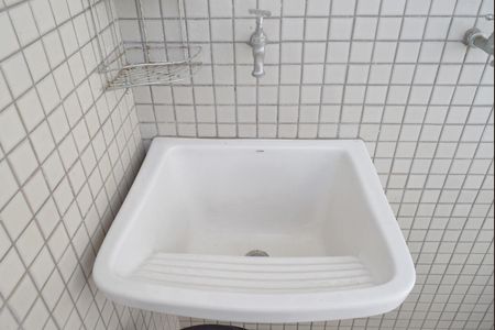Apartamento à venda com 97m², 3 quartos e 1 vagaÁrea de Serviço
