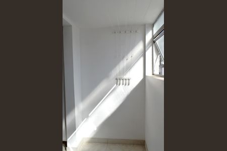 Apartamento à venda com 97m², 3 quartos e 1 vagaÁrea de Serviço
