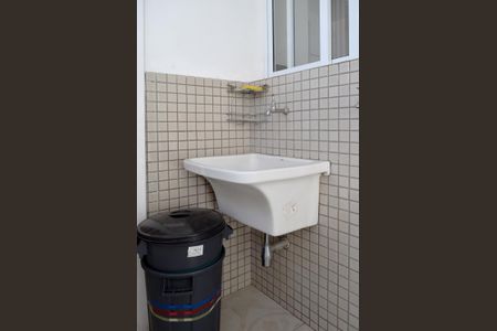 Apartamento à venda com 97m², 3 quartos e 1 vagaÁrea de Serviço