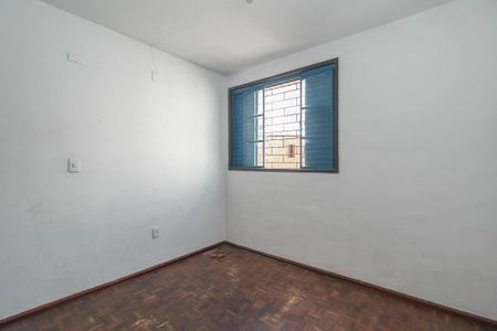 Sala de apartamento para alugar com 2 quartos, 41m² em Rubem Berta, Porto Alegre