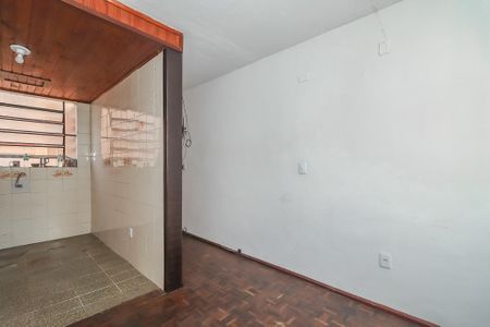 Sala de apartamento para alugar com 2 quartos, 41m² em Rubem Berta, Porto Alegre