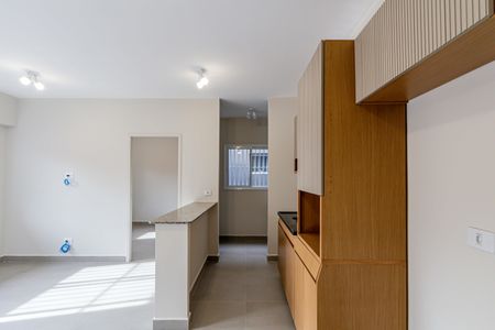 Cozinha de apartamento para alugar com 2 quartos, 46m² em Barra Funda, São Paulo