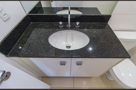 Apartamento à venda com 40m², 1 quarto e 1 vaga Apartamento à venda com 40m², 1 quarto e 1 vagaDetalhe - Banheiro