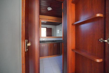 Apartamento para alugar com 100m², 4 quartos e 2 vagasBanheiro da Suíte