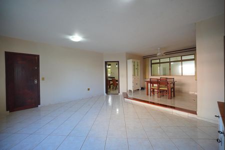Apartamento para alugar com 100m², 4 quartos e 2 vagasSala