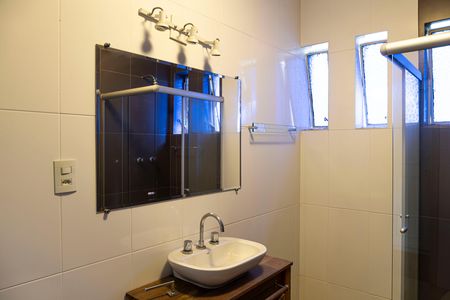 Casa para alugar com 200m², 3 quartos e 2 vagas Casa para alugar com 200m², 3 quartos e 2 vagasBanheiro da Suíte