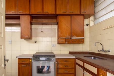 Casa para alugar com 200m², 3 quartos e 2 vagas Casa para alugar com 200m², 3 quartos e 2 vagasCozinha