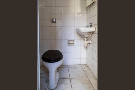 Casa para alugar com 200m², 3 quartos e 2 vagas Casa para alugar com 200m², 3 quartos e 2 vagasÁrea de Serviço - Banheiro