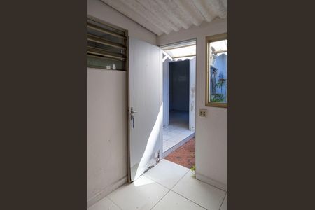 Casa para alugar com 200m², 3 quartos e 2 vagas Casa para alugar com 200m², 3 quartos e 2 vagasÁrea de Serviço - Quarto