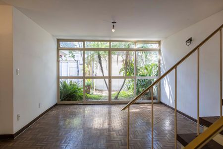 Sala de casa para alugar com 3 quartos, 200m² em Jardim Santo Amaro, São Paulo