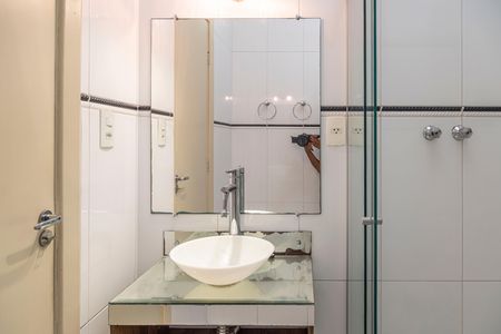 Casa para alugar com 200m², 3 quartos e 2 vagas Casa para alugar com 200m², 3 quartos e 2 vagasBanheiro 1