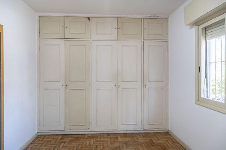 Casa para alugar com 200m², 3 quartos e 2 vagas Casa para alugar com 200m², 3 quartos e 2 vagasQuarto 2