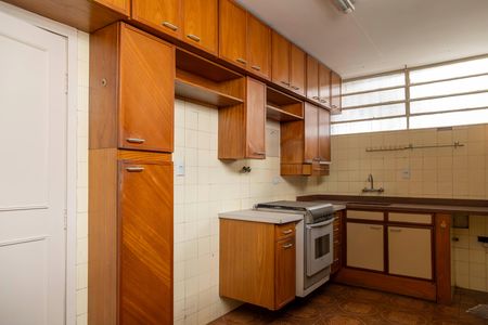 Casa para alugar com 200m², 3 quartos e 2 vagas Casa para alugar com 200m², 3 quartos e 2 vagasCozinha