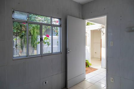 Casa para alugar com 200m², 3 quartos e 2 vagas Casa para alugar com 200m², 3 quartos e 2 vagasÁrea de Serviço - Quarto