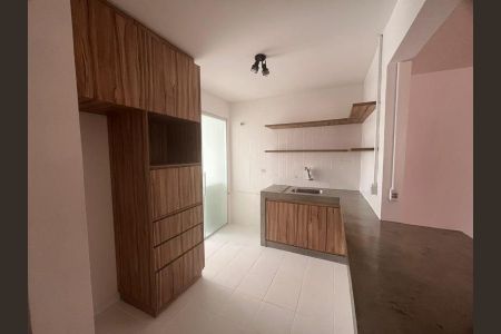 Foto 22 de apartamento à venda com 2 quartos, 75m² em Pinheiros, São Paulo