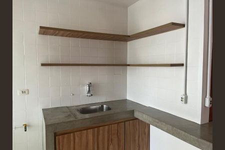 Foto 04 de apartamento à venda com 2 quartos, 75m² em Pinheiros, São Paulo