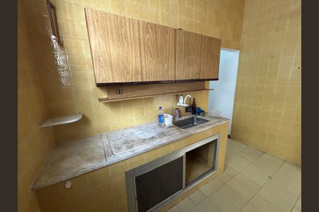 Casa para alugar com 194m², 4 quartos e 2 vagasCozinha