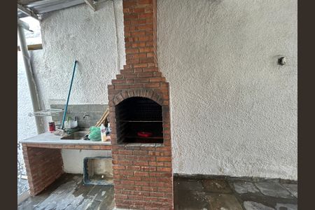 Casa para alugar com 194m², 4 quartos e 2 vagasChurrasqueira