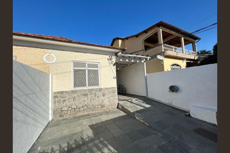 Casa para alugar com 194m², 4 quartos e 2 vagasQuintal