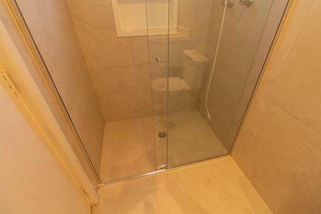 Apartamento para alugar com 97m², 3 quartos e 1 vaga Apartamento para alugar com 97m², 3 quartos e 1 vagaBanheiro da Suíte