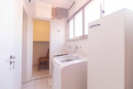Apartamento para alugar com 97m², 3 quartos e 1 vaga Apartamento para alugar com 97m², 3 quartos e 1 vagaÁrea de Serviço