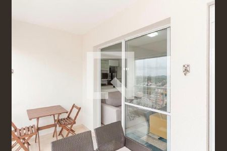 Apartamento à venda com 48m², 1 quarto e 1 vaga Apartamento à venda com 48m², 1 quarto e 1 vagaVaranda