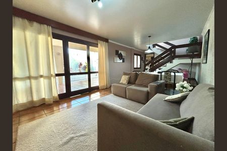 Casa para alugar com 391m², 5 quartos e 3 vagas Casa para alugar com 391m², 5 quartos e 3 vagasSala 2