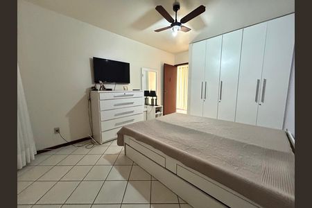 Casa para alugar com 391m², 5 quartos e 3 vagas Casa para alugar com 391m², 5 quartos e 3 vagasQuarto 3