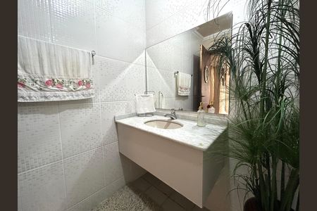 Casa para alugar com 391m², 5 quartos e 3 vagas Casa para alugar com 391m², 5 quartos e 3 vagasLavabo