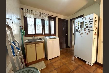 Casa para alugar com 391m², 5 quartos e 3 vagas Casa para alugar com 391m², 5 quartos e 3 vagasÁrea de Serviço