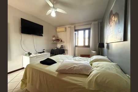 Casa para alugar com 391m², 5 quartos e 3 vagas Casa para alugar com 391m², 5 quartos e 3 vagasQuarto 1