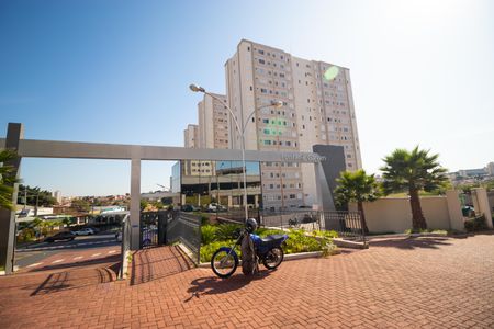 Apartamento para alugar com 43m², 2 quartos e 1 vagaFachada