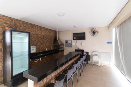 Apartamento para alugar com 43m², 2 quartos e 1 vagaÁrea comum - Churrasqueira