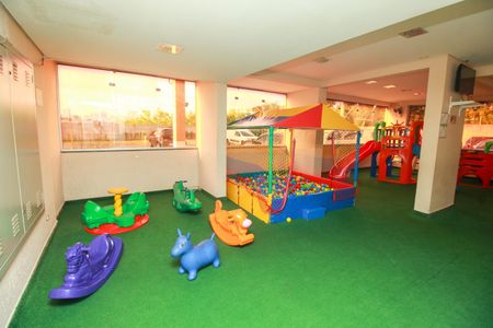 Apartamento para alugar com 64m², 3 quartos e 1 vagaPlayground