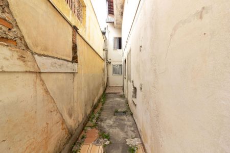 Casa para alugar com 125m², 3 quartos e 2 vagas Casa para alugar com 125m², 3 quartos e 2 vagasCorredor Lateral