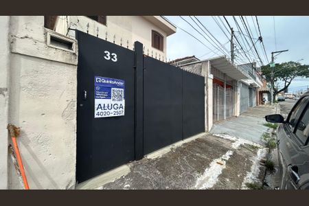 Casa para alugar com 125m², 3 quartos e 2 vagas Casa para alugar com 125m², 3 quartos e 2 vagasFachada