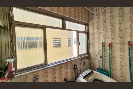 Apartamento à venda com 80m², 3 quartos e 1 vagaÁrea de serviço 