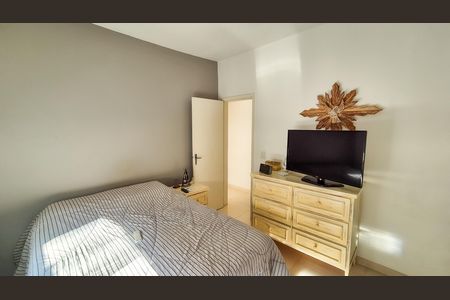 Apartamento à venda com 80m², 3 quartos e 1 vagaQuarto 2