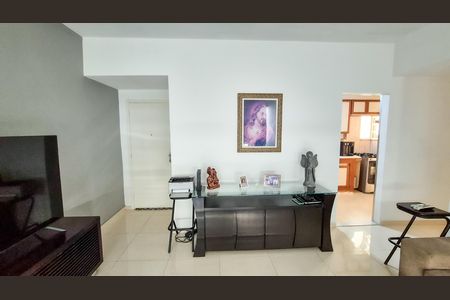 Apartamento à venda com 80m², 3 quartos e 1 vagaSala