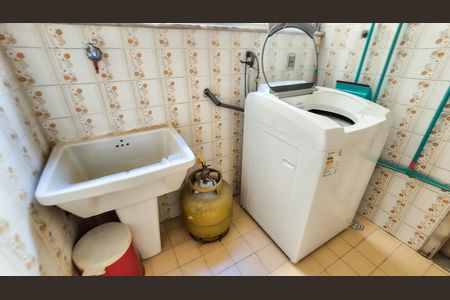 Apartamento à venda com 80m², 3 quartos e 1 vagaÁrea de serviço 