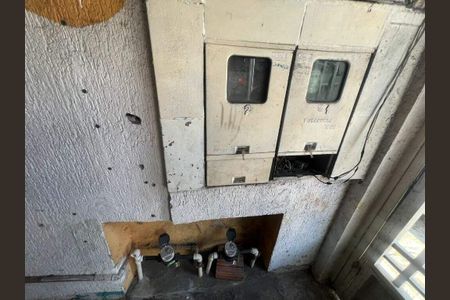 Casa à venda com 6 quartos, 168m² em Vila Mazzei, Santo André