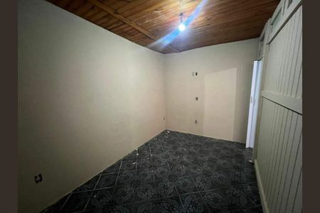 Casa à venda com 6 quartos, 168m² em Vila Mazzei, Santo André