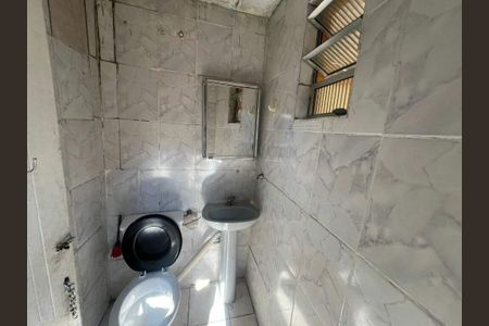 Casa à venda com 6 quartos, 168m² em Vila Mazzei, Santo André
