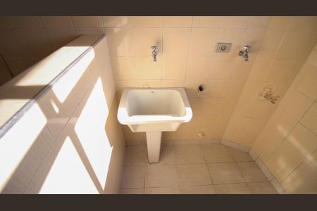 Casa de condomínio à venda com 1459m², 12 quartos e 20 vagas Casa de condomínio à venda com 1459m², 12 quartos e 20 vagasÁrea de Serviço