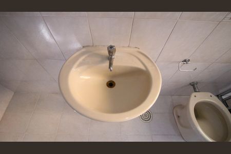 Casa de condomínio à venda com 1459m², 12 quartos e 20 vagas Casa de condomínio à venda com 1459m², 12 quartos e 20 vagasBanheiro