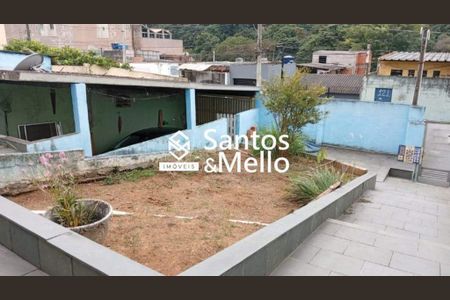 Casa à venda com 119m², 2 quartos e 2 vagas