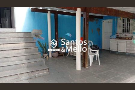 Casa à venda com 119m², 2 quartos e 2 vagas