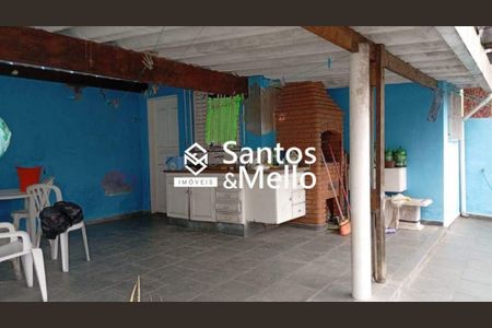 Casa à venda com 119m², 2 quartos e 2 vagas