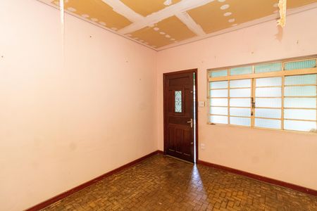 Casa à venda com 301m², 2 quartos e 1 vaga Casa à venda com 301m², 2 quartos e 1 vagaSala